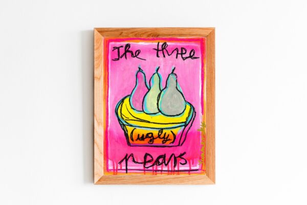 012 THE THREE PEARS