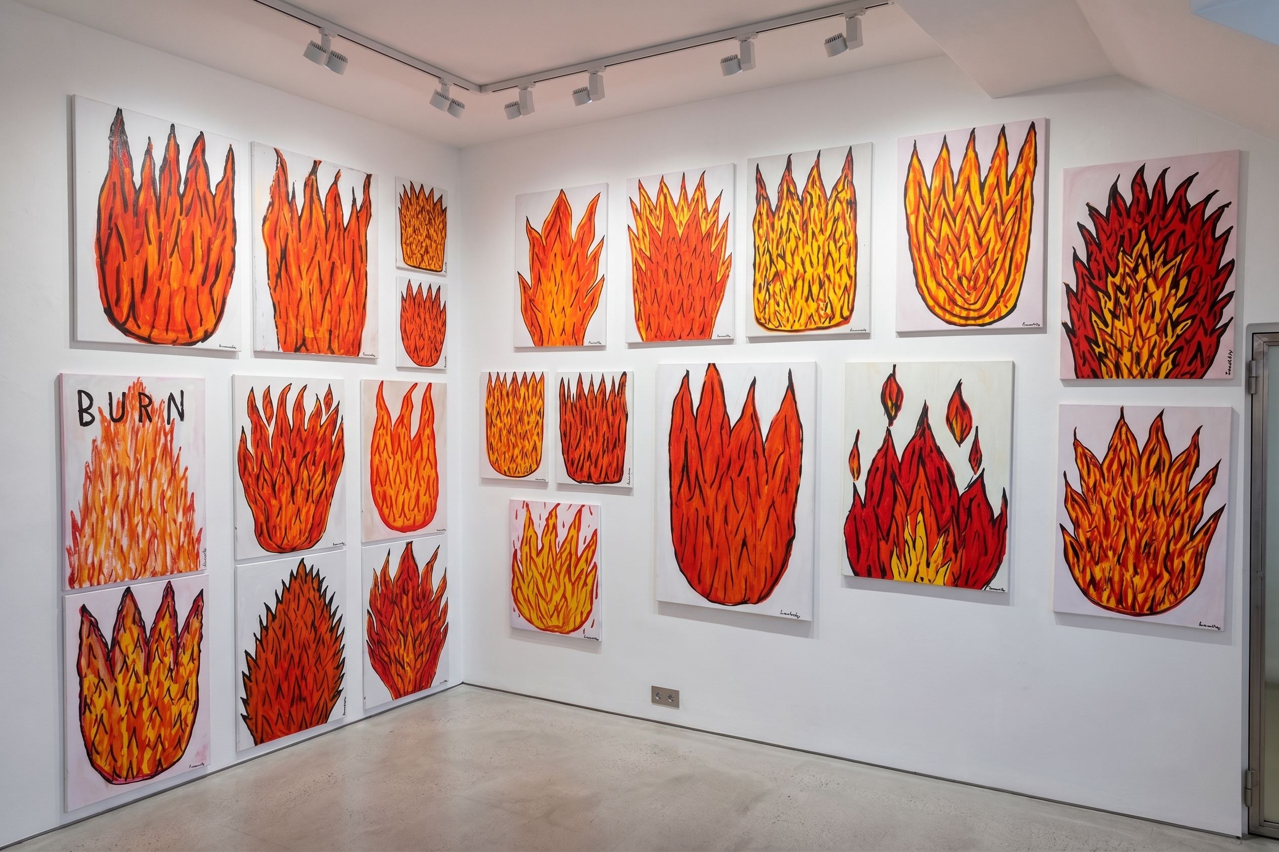 Mehrere Feuerbilder der Serie BURN! von Ivan Summersky